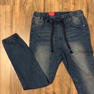 VICTORIOUS denim joggers